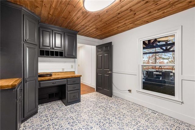 2519 Katherine Circle, Gainesville, GA 30506