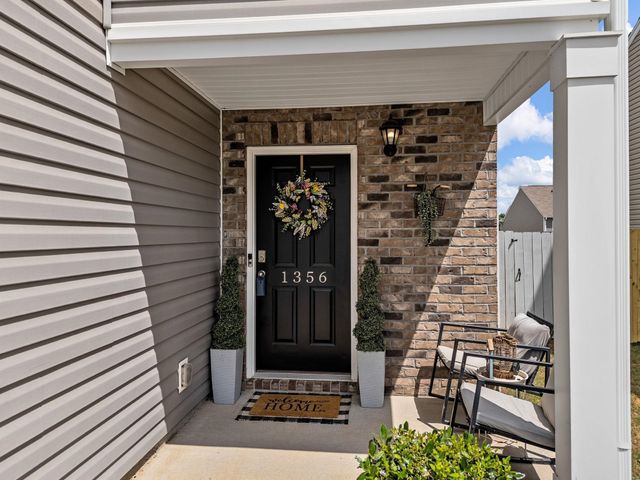 1356 Ledsham Court, Greer, SC 29651