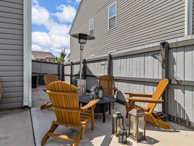 1356 Ledsham Court, Greer, SC 29651