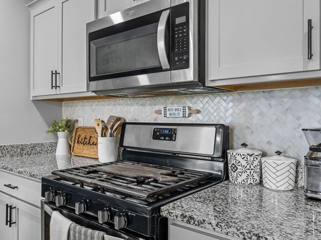 1356 Ledsham Court, Greer, SC 29651