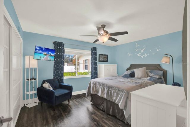 3344 37TH WAY S C1, St Petersburg, FL 33711