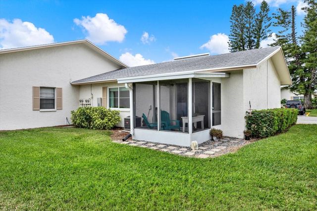 3344 37TH WAY S C1, St Petersburg, FL 33711