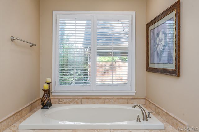 7800 HALCYON FOREST Trail, Montgomery, AL 36117