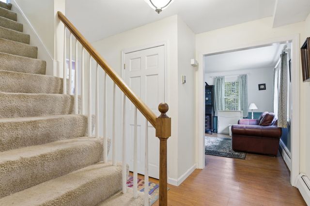 72 Old Farm Road, Bedford, NH 03110