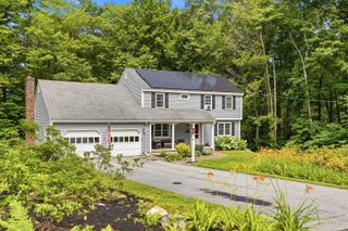 72 Old Farm Road, Bedford, NH 03110