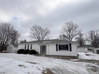 2177 WASHINGTON Road, Washington, IL 61571
