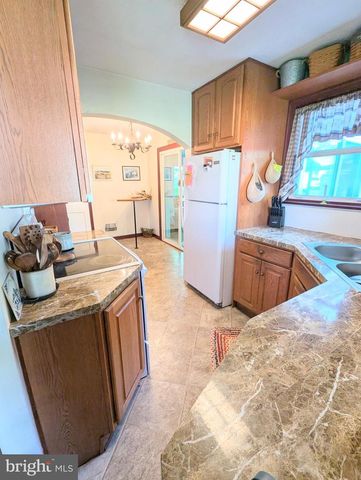 322 N 6TH ST, Columbia, PA 17512