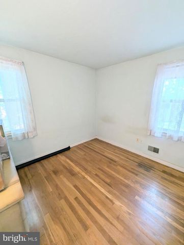 322 N 6TH ST, Columbia, PA 17512