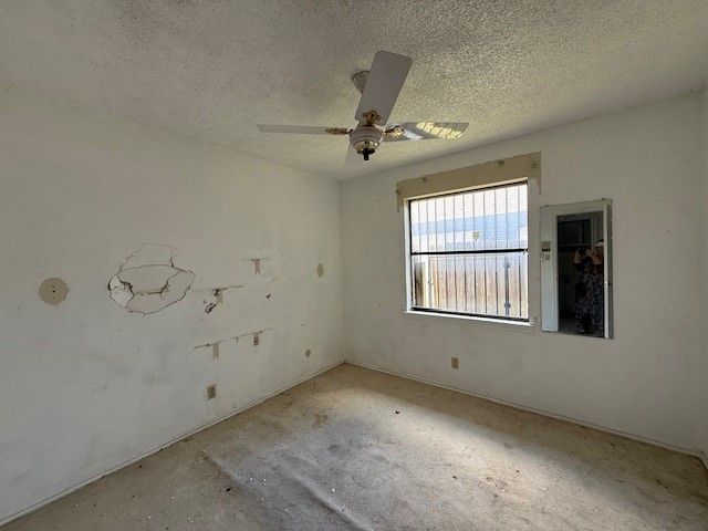 6800 Eagle Rock Drive, Fort Worth, TX 76133