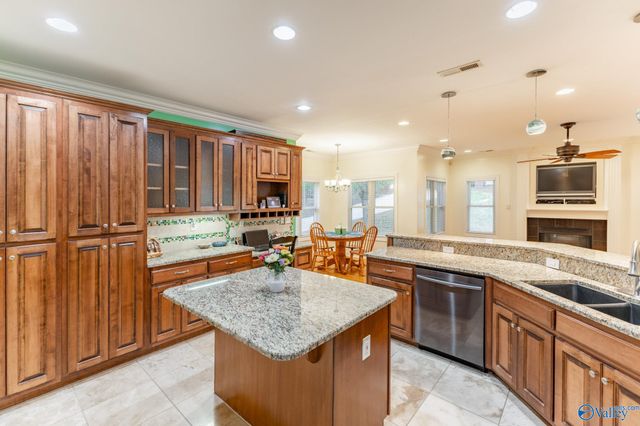 120 Ivyridge Road, Madison, AL 35757