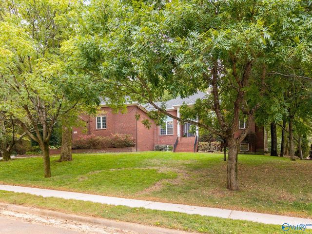 120 Ivyridge Road, Madison, AL 35757