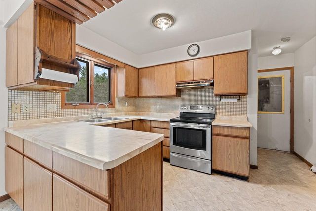 N4755 County Road HH, Mauston, WI 53948