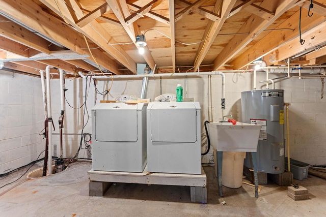 N4755 County Road HH, Mauston, WI 53948