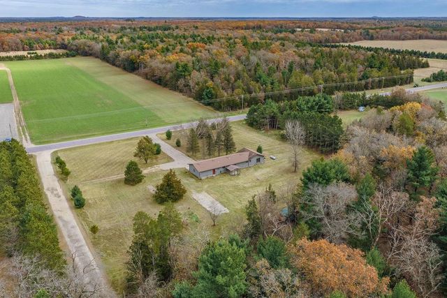 N4755 County Road HH, Mauston, WI 53948