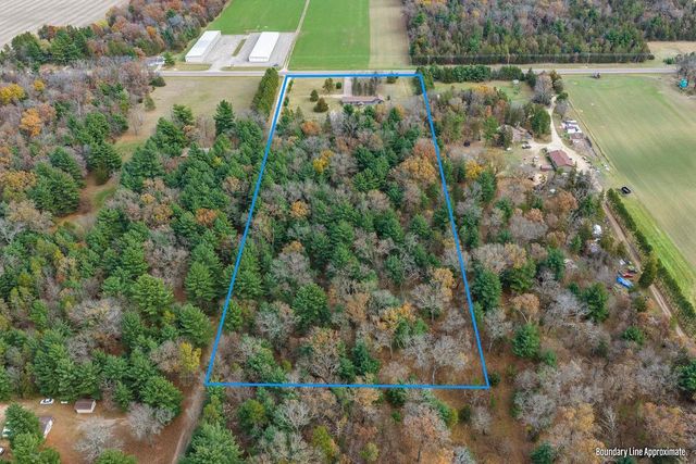 N4755 County Road HH, Mauston, WI 53948