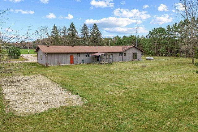 N4755 County Road HH, Mauston, WI 53948