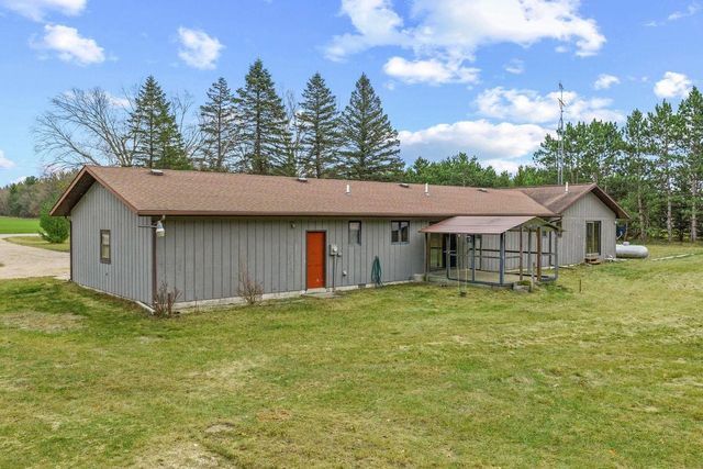 N4755 County Road HH, Mauston, WI 53948