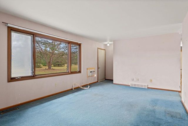 N4755 County Road HH, Mauston, WI 53948