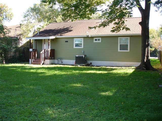 1134 Hahlo Street, Houston, TX 77020