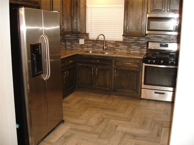 1134 Hahlo Street, Houston, TX 77020