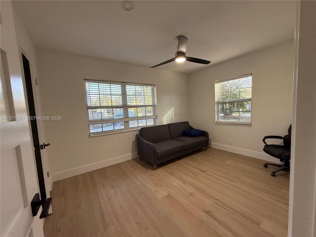 1701 SW 13th Ct, Fort Lauderdale, FL 33312