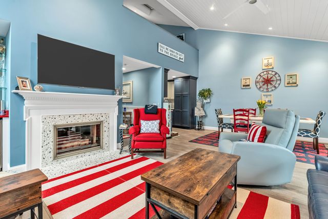 1 Belmont Road UNIT 8, West Harwich, MA 02671