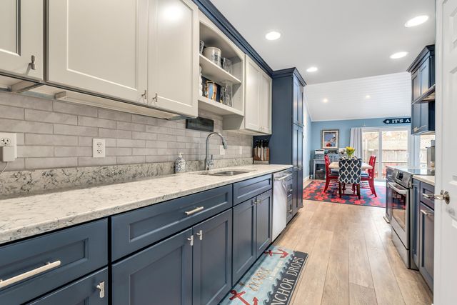 1 Belmont Road UNIT 8, West Harwich, MA 02671