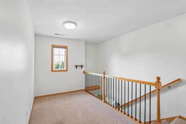 2229 3rd Avenue SW, Altoona, IA 50009