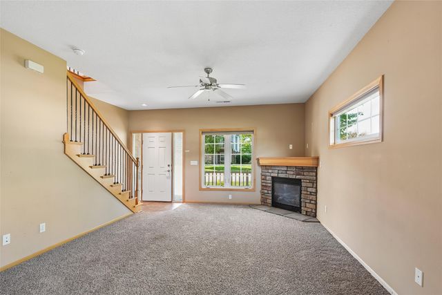 2229 3rd Avenue SW, Altoona, IA 50009