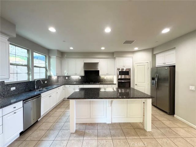 18669 Championship, Yorba Linda, CA 92886