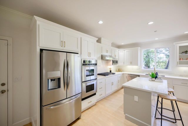 26 Torrey Oaks Court, Scotts Valley, CA 95066