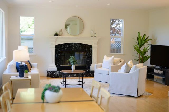 26 Torrey Oaks Court, Scotts Valley, CA 95066
