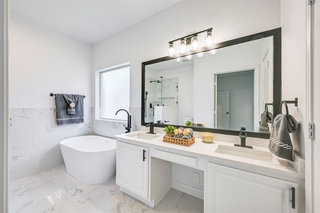 3433 Mayflower Court, Arlington, TX 76014