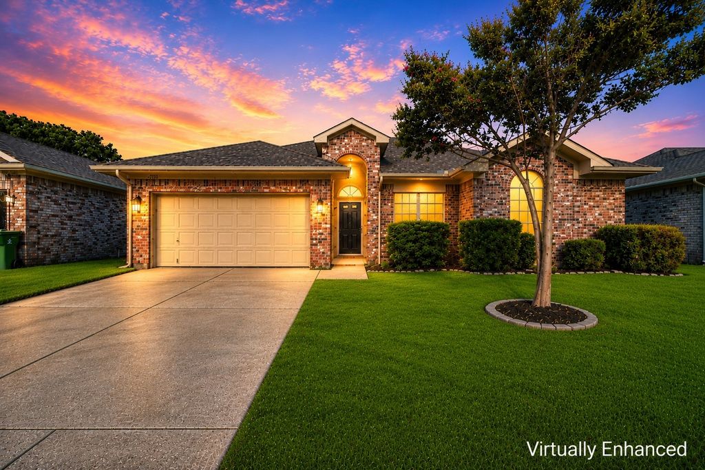 3433 Mayflower Court, Arlington, TX 76014