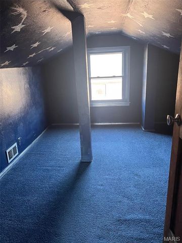 1210 Ruth Drive, Kirkwood, MO 63122