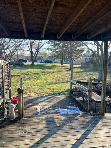 1210 Ruth Drive, Kirkwood, MO 63122