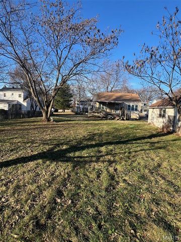 1210 Ruth Drive, Kirkwood, MO 63122