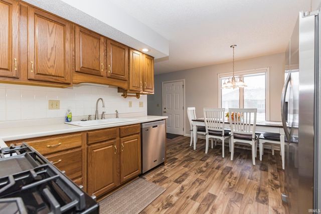 4708 E Heritage Circle, Muncie, IN 47303