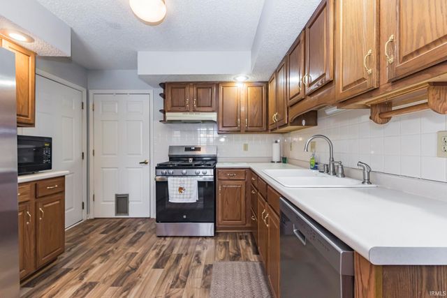 4708 E Heritage Circle, Muncie, IN 47303