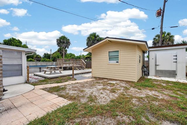 1803 EVERGREEN DRIVE, Edgewater, FL 32132