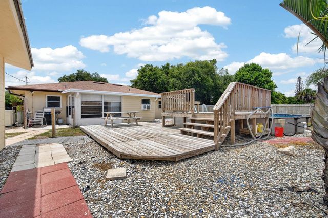 1803 EVERGREEN DRIVE, Edgewater, FL 32132