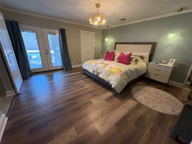 3796 Vinecrest Drive, Dallas, TX 75229