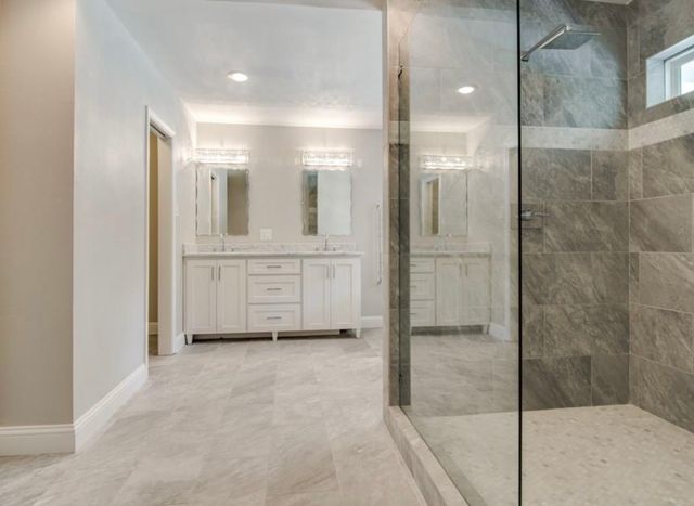 3796 Vinecrest Drive, Dallas, TX 75229