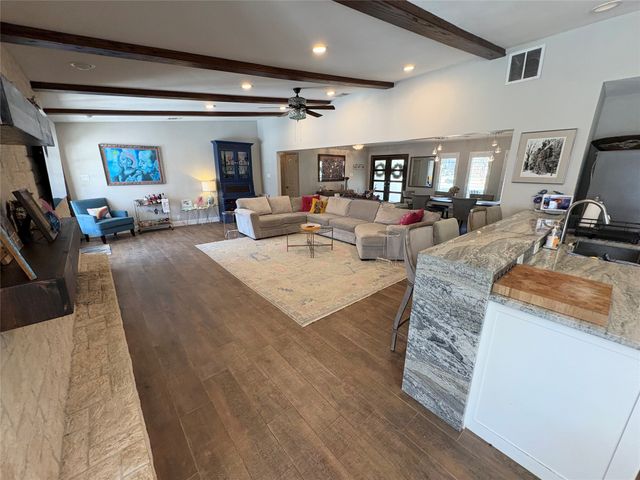 3796 Vinecrest Drive, Dallas, TX 75229