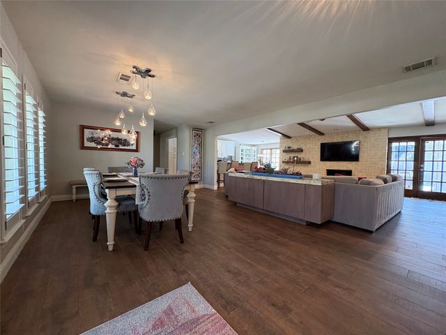 3796 Vinecrest Drive, Dallas, TX 75229