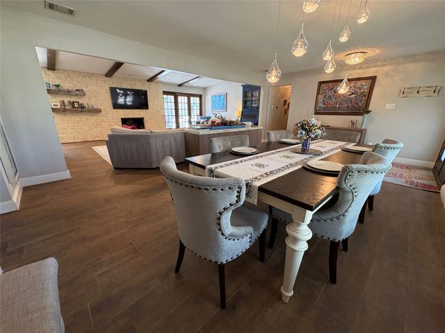 3796 Vinecrest Drive, Dallas, TX 75229