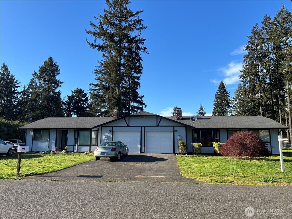 1521 -1523 151st Street Ct S, Spanaway, WA 98387