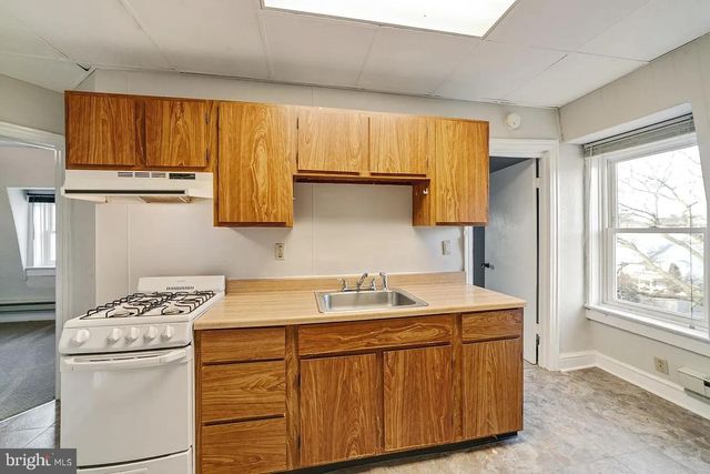 301 E VINE ST, Pottstown, PA 19464