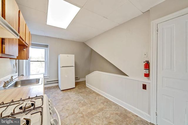301 E VINE ST, Pottstown, PA 19464