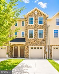 493 HARMON RD #F, Philadelphia, PA 19128